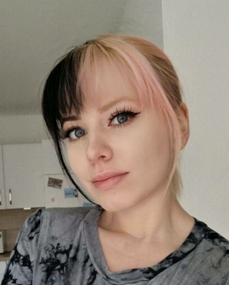 cute amateur exclusive photos