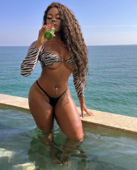 dark skin free porn pics