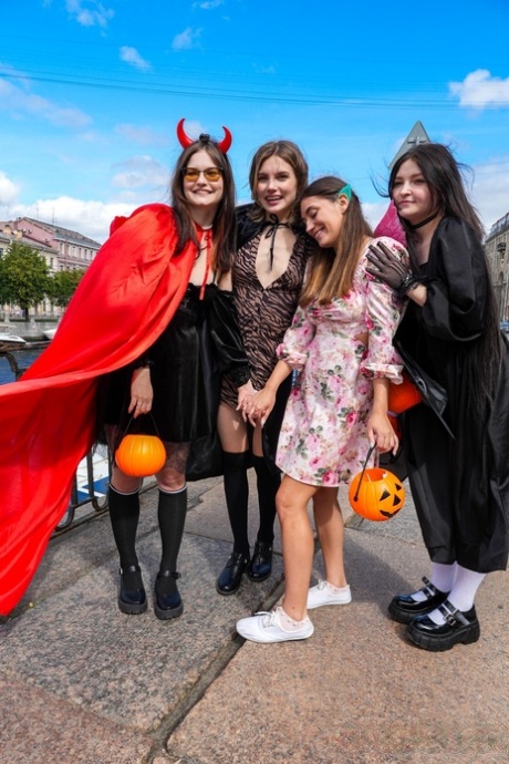 cosplay pour adolescents beau haut photos