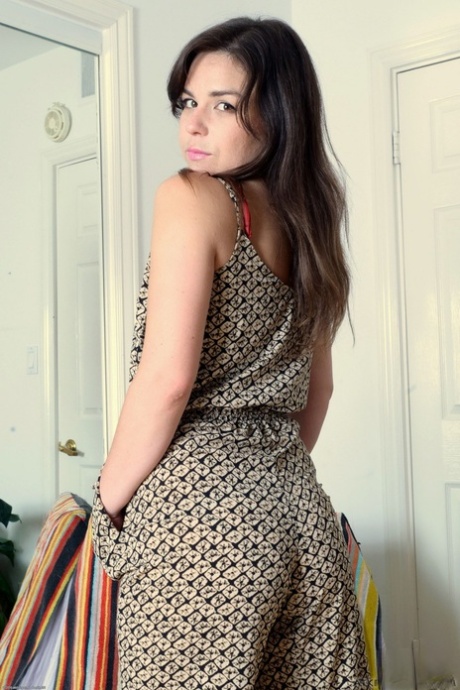 hairy amateur naked img