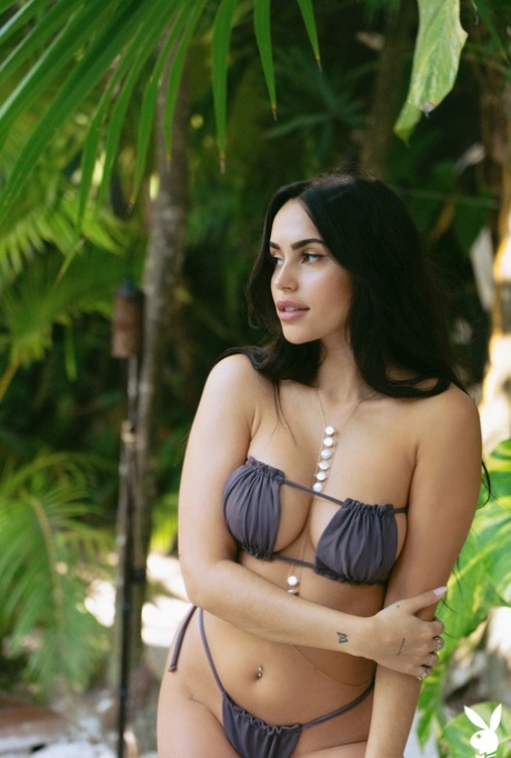 c cup tits xxx picture