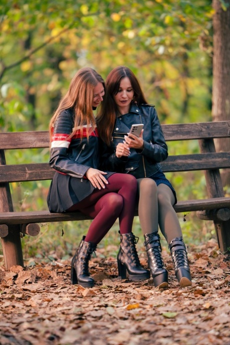 lesbian pantyhose art xxx image