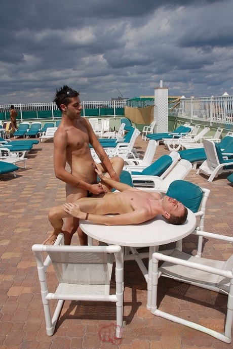gay cum hot xxx image