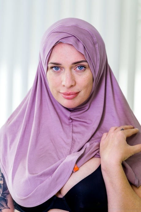 hijab top archive