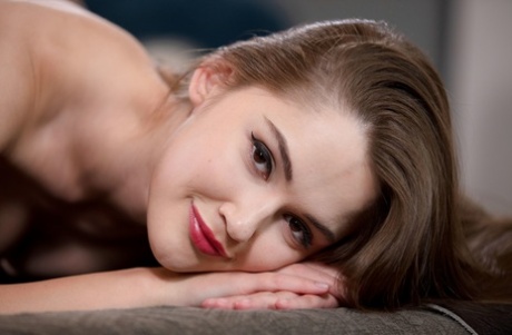 red lips sex archive