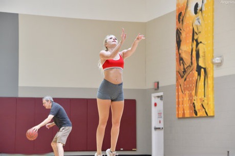 salle de sport nus gratuits photo