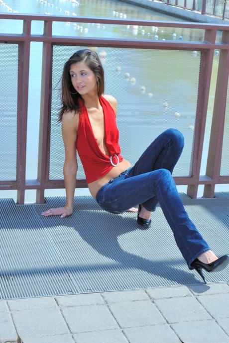 Presley Dawson pretty actress gallery