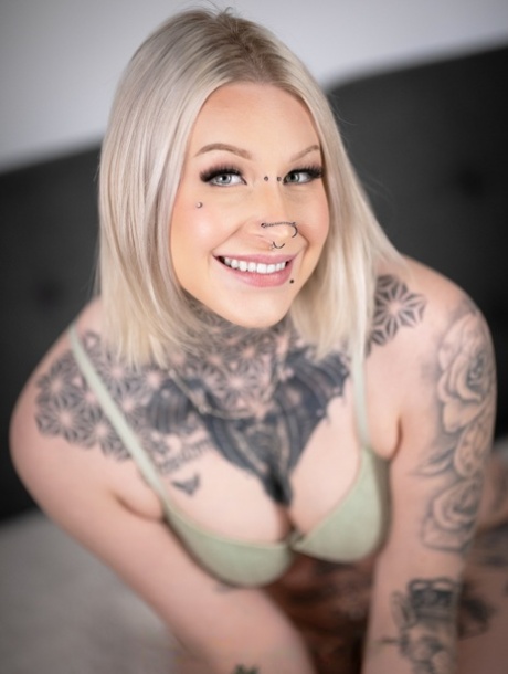Piercing erotische freie foto