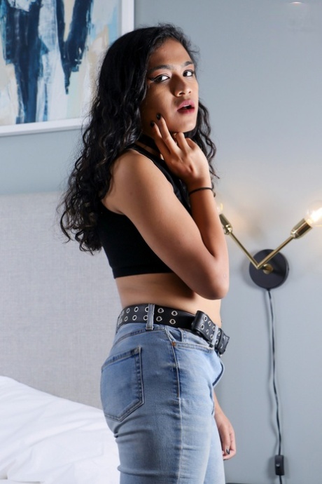 shemale jeans hot porn pictures
