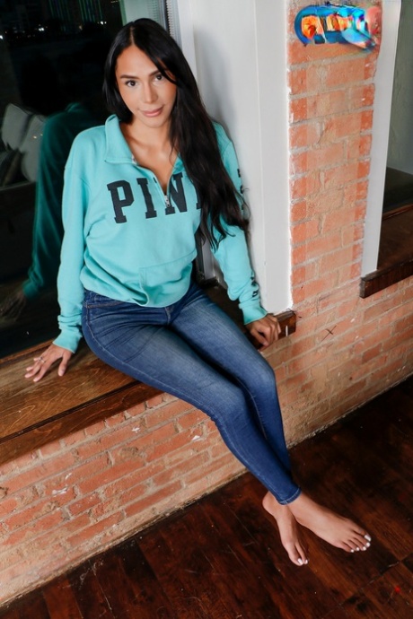 jeans transexuelle chaud érotique galerie