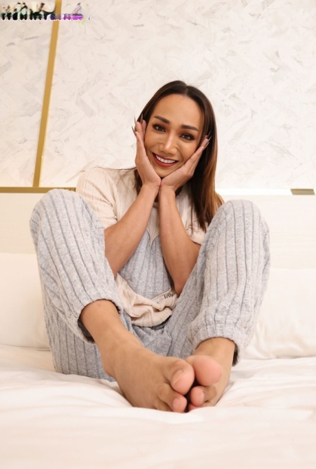 ladyboy fötter konst nice arkiv