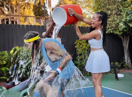 black lesbian free xxx picture