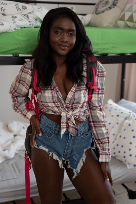 black amateur hot photo