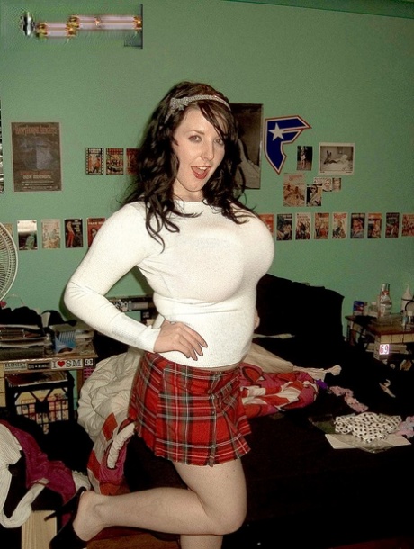 chubby skirt art xxx photos