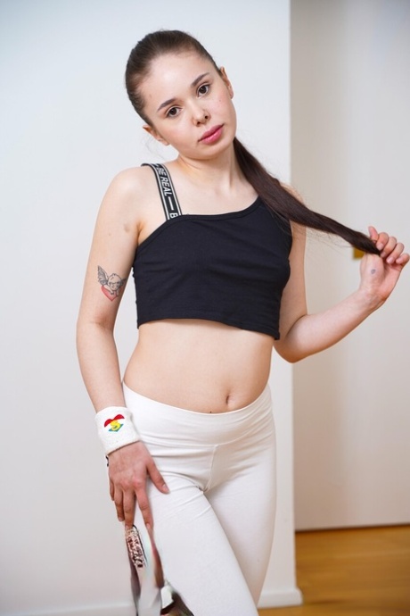 ado perverse beaux nus img