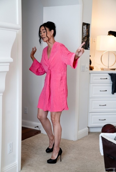 skinny mom hot sexy gallery