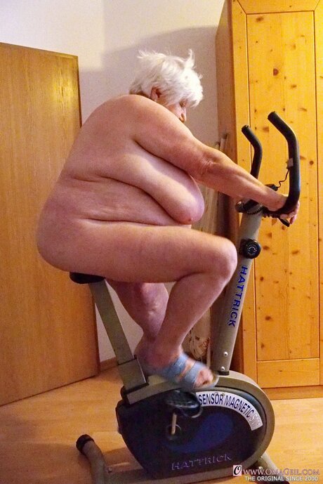 wrinkled granny xxx pic