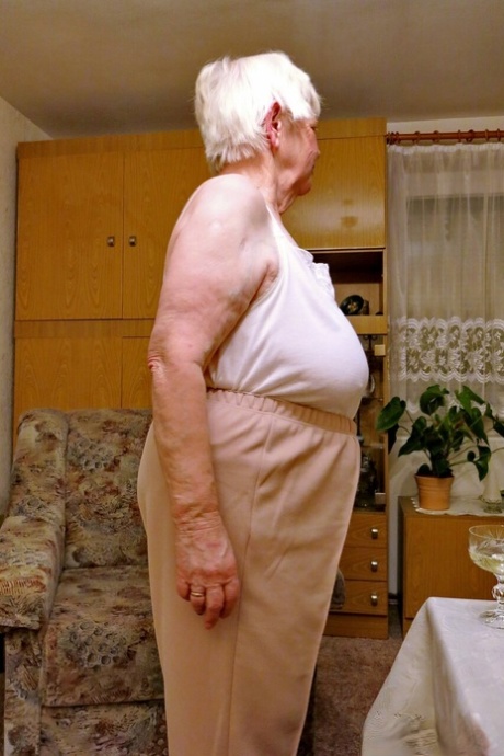 wrinkled granny hd pictures