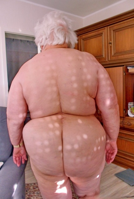 bbw granny erotic pics