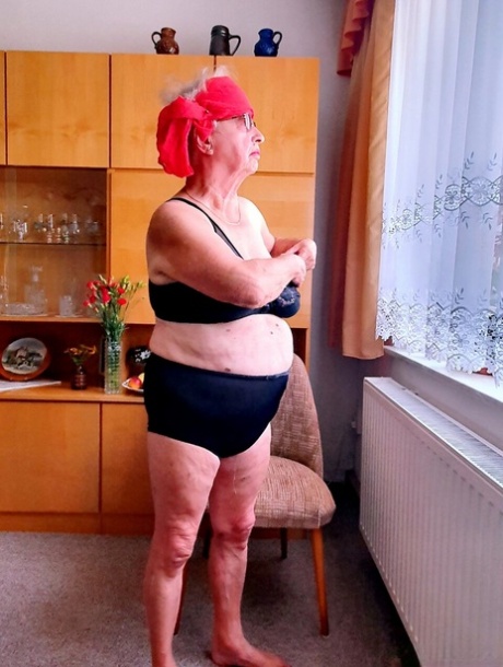 fat granny hot xxx photo