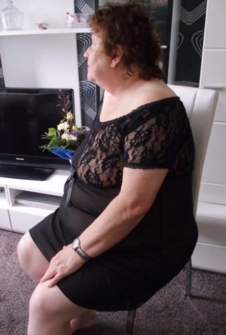 bystig mormor erotiskt hett bilder