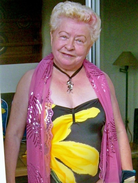 rynkig mormor ganska vuxen galleri