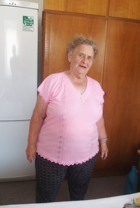 rynket bedstemor erotisk hd Foto