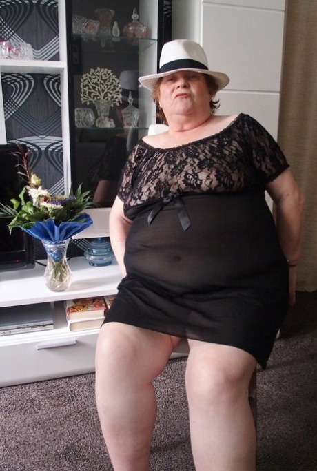 granny skirt hd photos