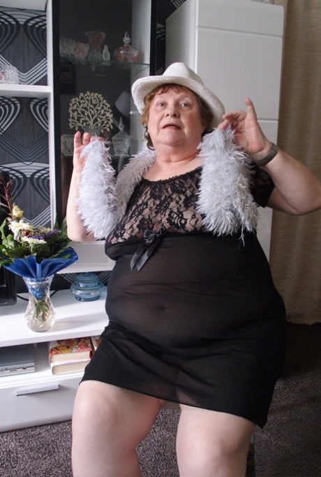 fat granny xxx pic