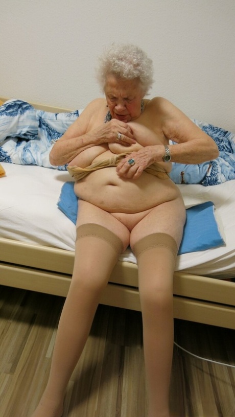 vecchia nonna bel sesso archivio