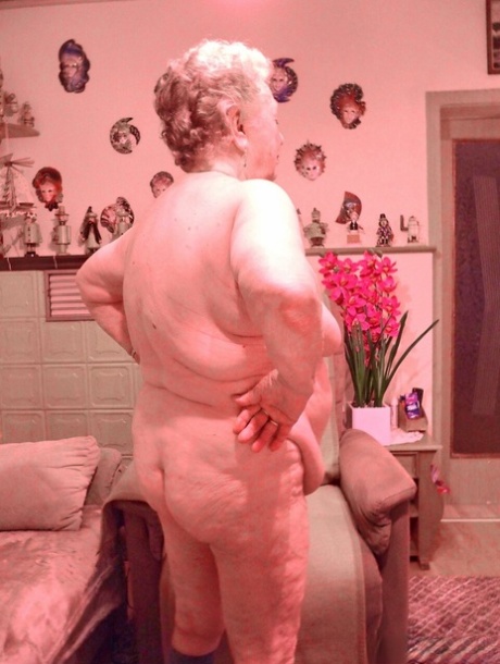 granny ass porn images