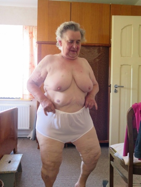 stará tlustá babička sexy sexy fotky