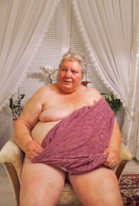 fat blonde beautiful nude archive
