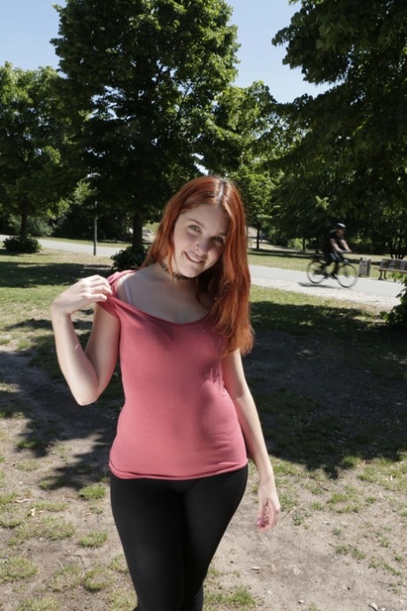 amateur yoga pants sexy xxx photo