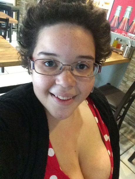 chubby glasses porn archive