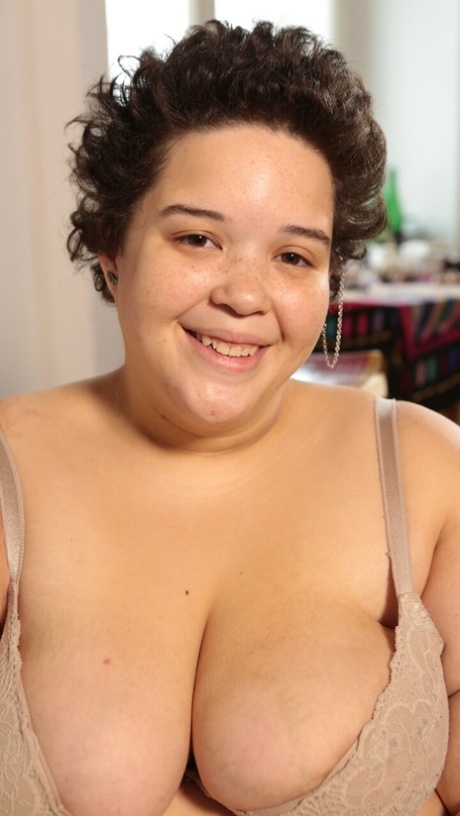 bbw brunette pornographic images