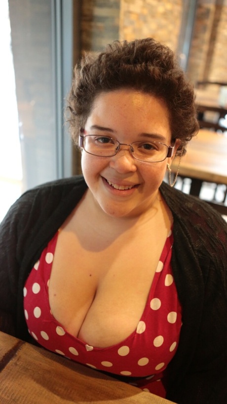 cute chubby pornos photo