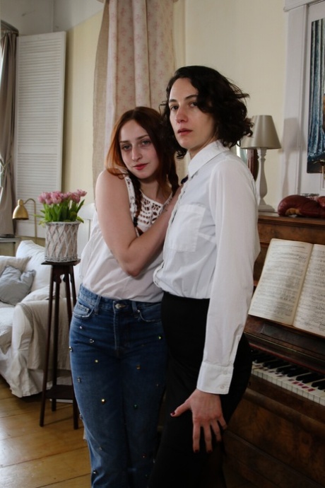 buttet milf anal erotisk pornografisk Foto