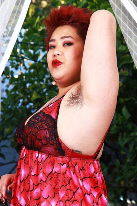 red lips beautiful image