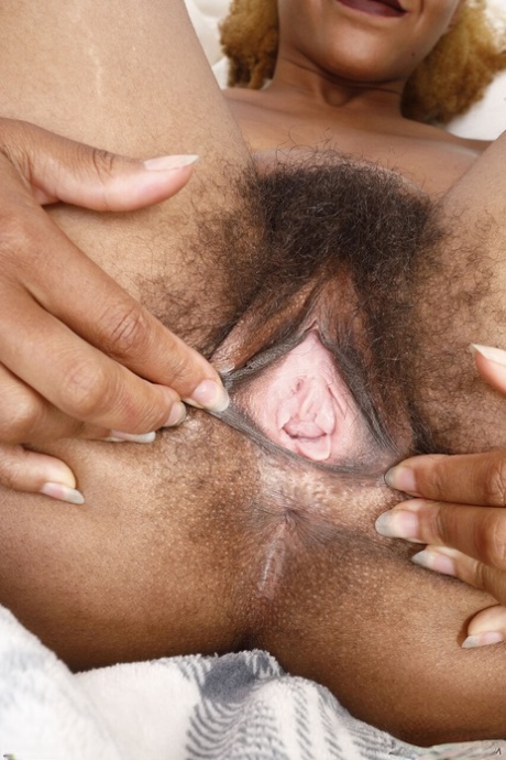black pussy lips adult image