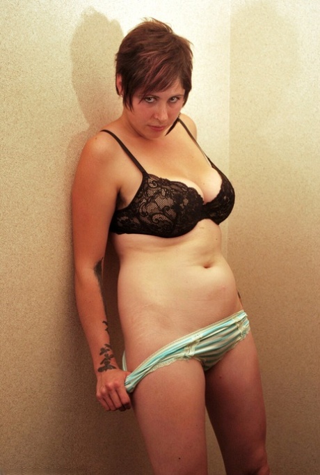 short hair lingerie hot porn photos