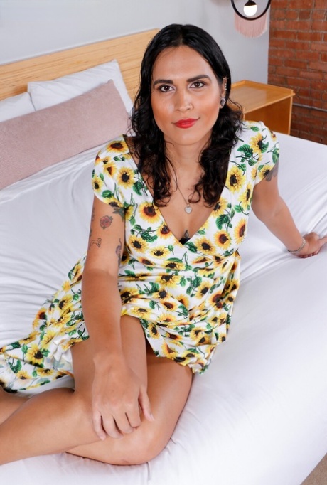 huge shemale sexy naked archive