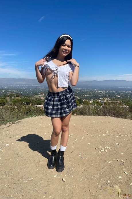 écolière adolescente top exclusif photo