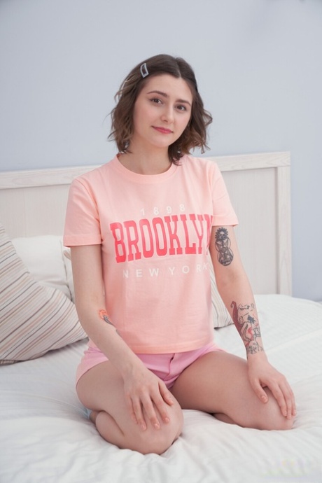 teen shorts hot sex gallery