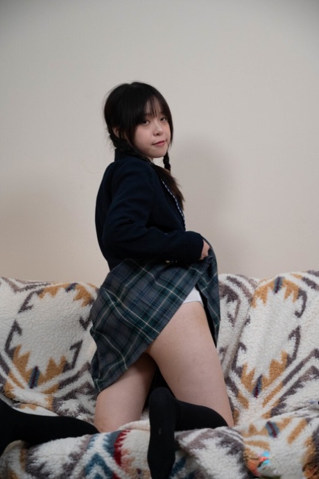 asian schoolgirl art nude archive