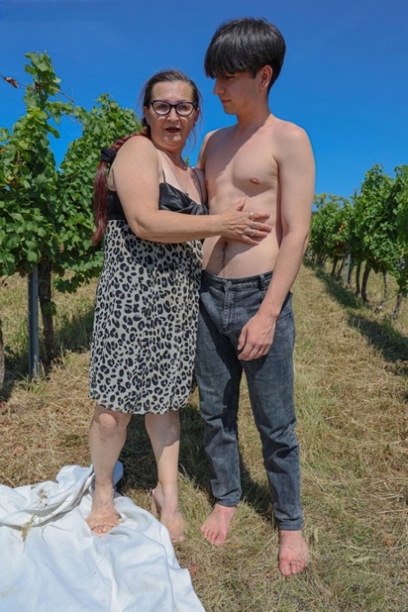 starý zralý porno hd obrázek