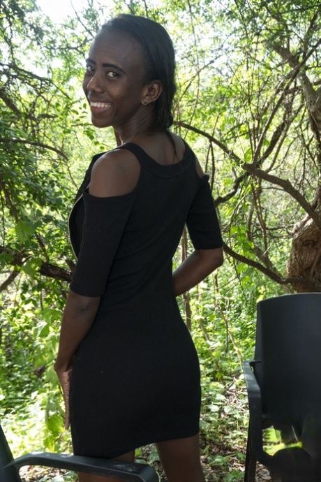 skinny black hairy pussy pornos gallery