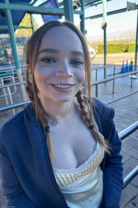 step sister sexy nudes pictures