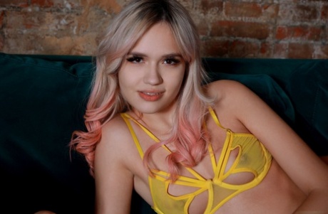 tall blonde free porn galleries