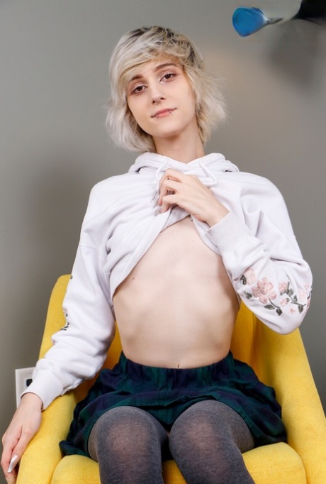 娘娘腔 色情片 照片